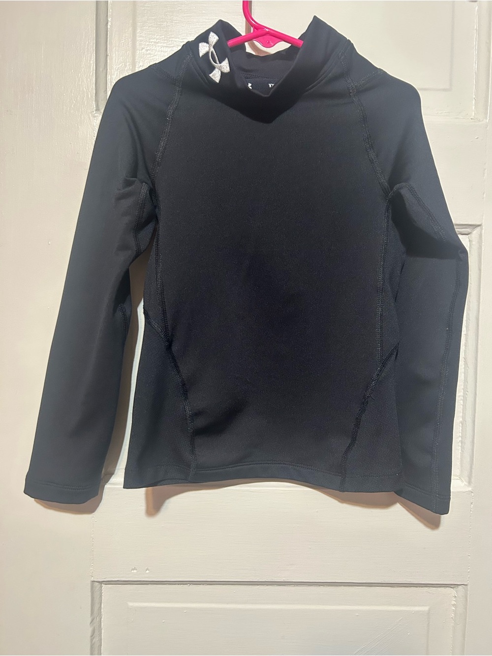 Under Armour Black Youth Long-Sleeve cold gear